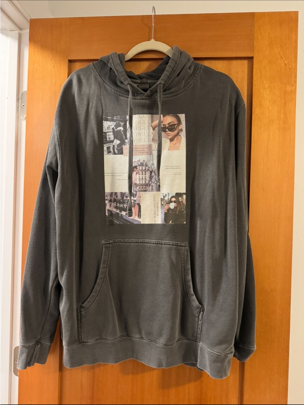 Gray Graphic Pullover Hoodie